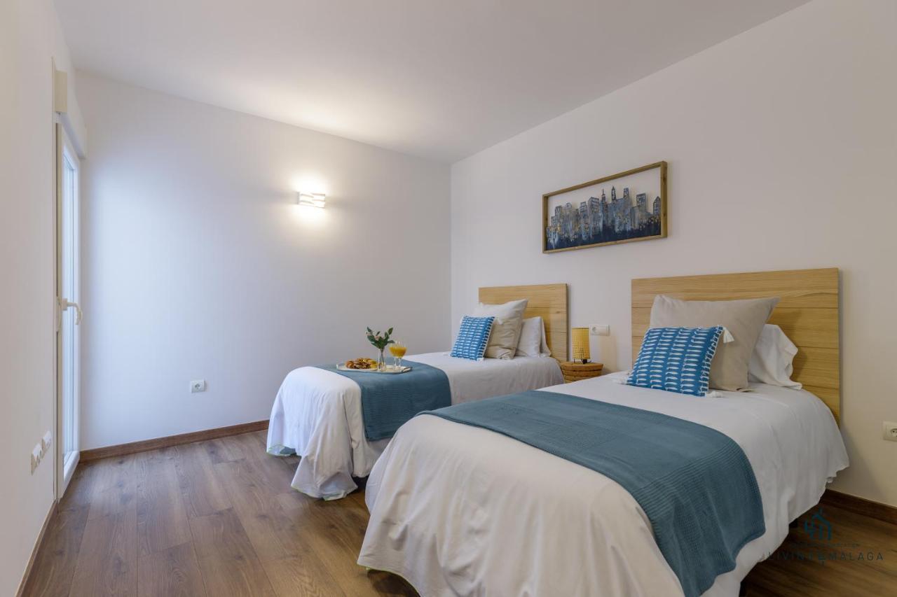 Living4Malaga Theatre Square Terrace Apartment Ngoại thất bức ảnh