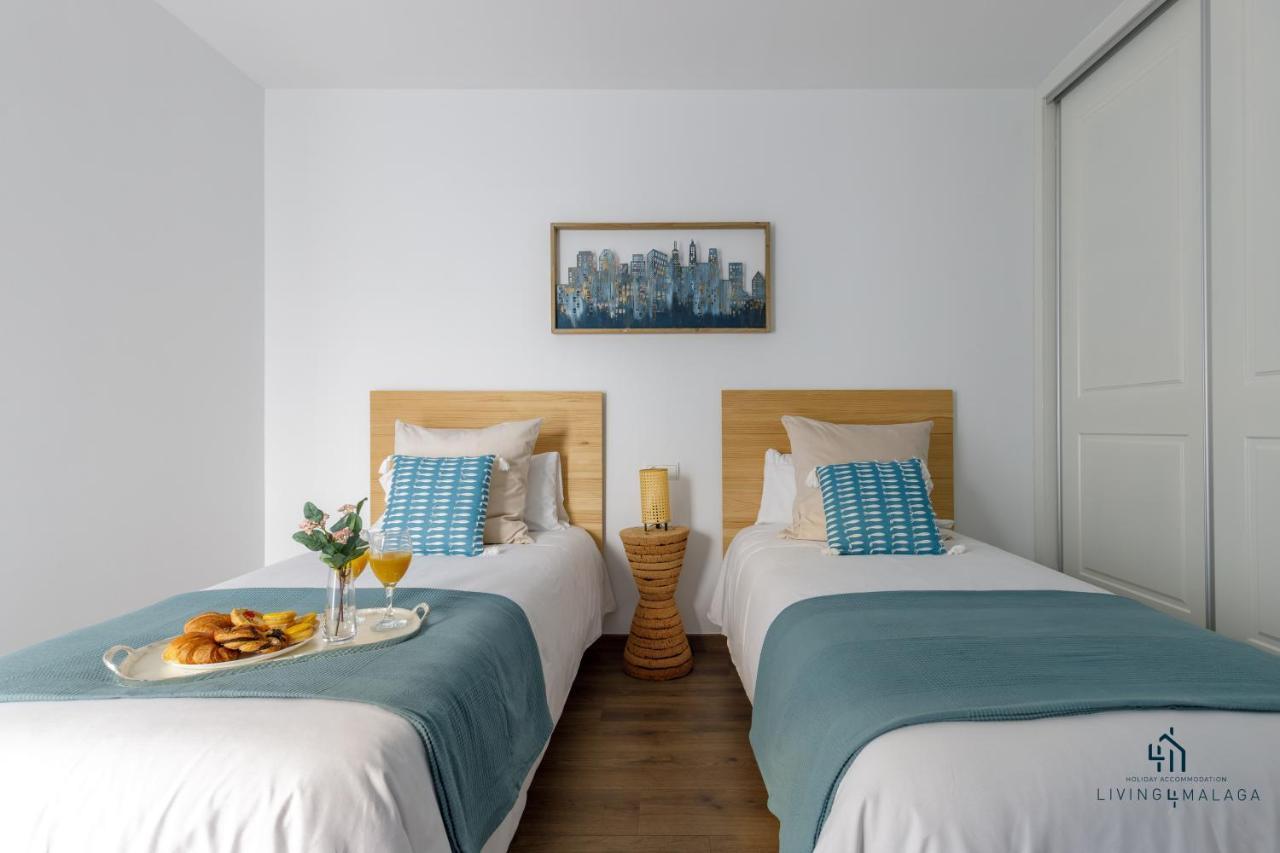 Living4Malaga Theatre Square Terrace Apartment Ngoại thất bức ảnh