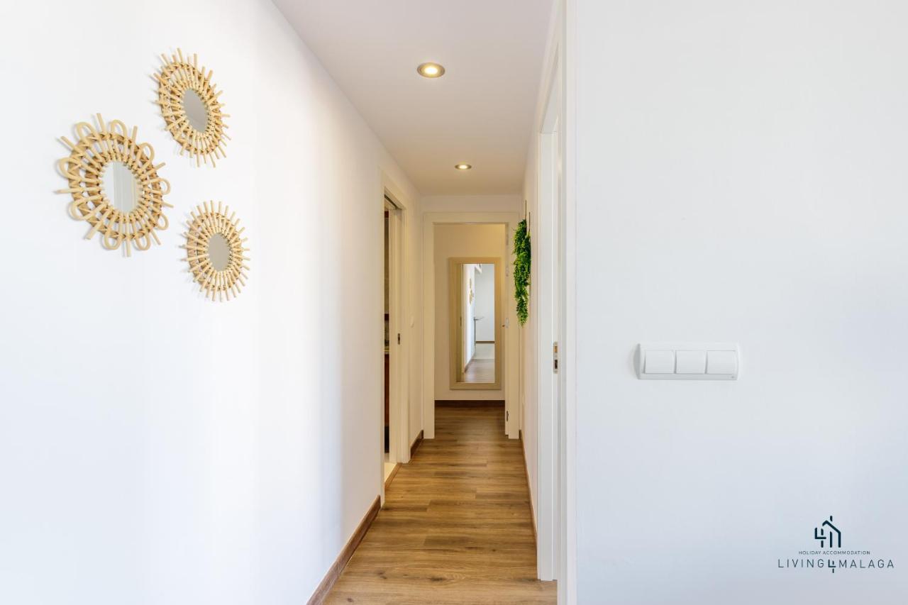 Living4Malaga Theatre Square Terrace Apartment Ngoại thất bức ảnh
