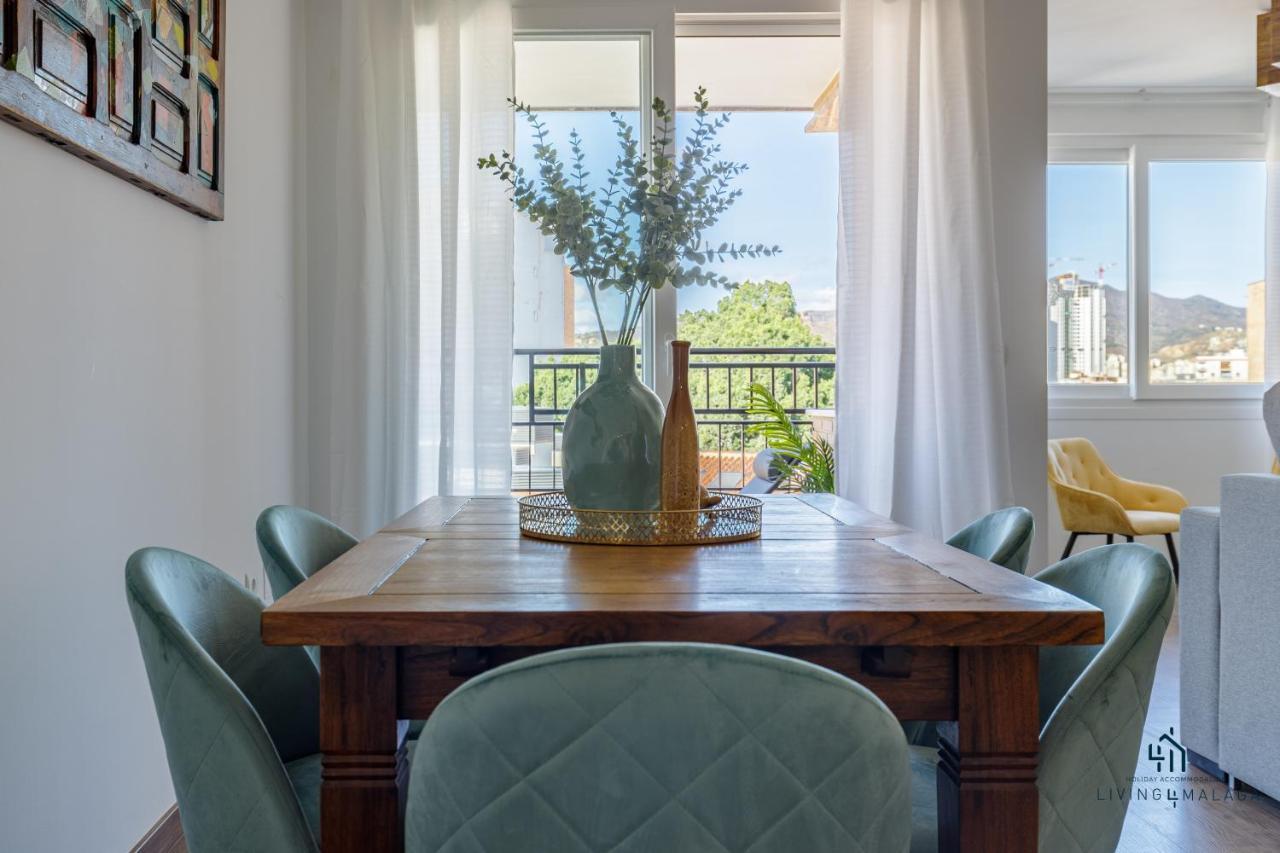 Living4Malaga Theatre Square Terrace Apartment Ngoại thất bức ảnh