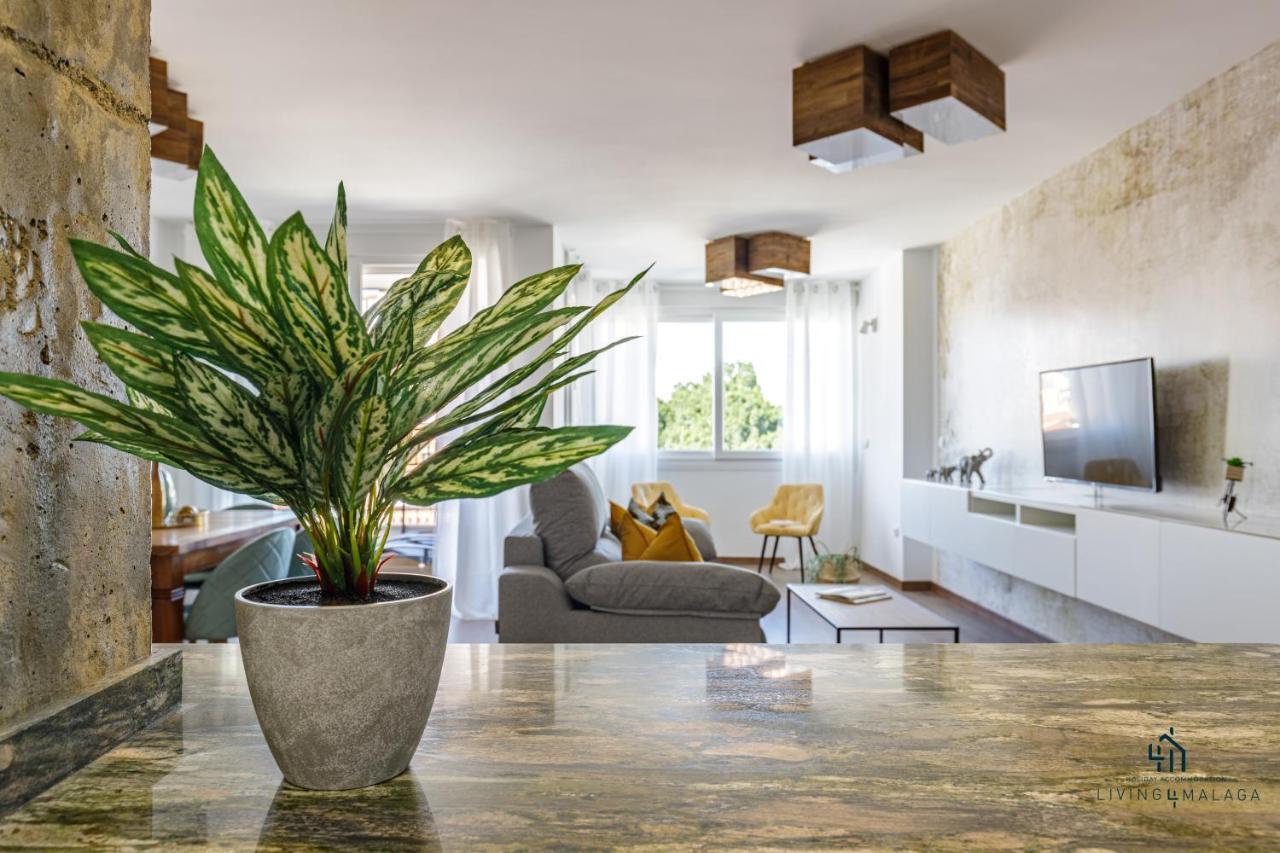 Living4Malaga Theatre Square Terrace Apartment Ngoại thất bức ảnh